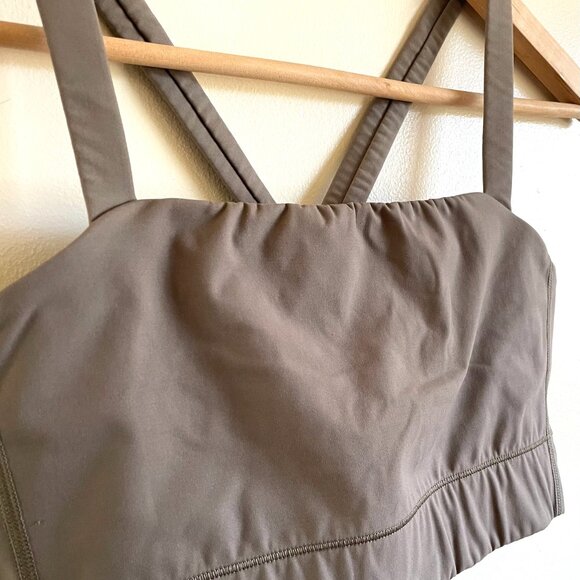 NWT Everlane Perform Crop Top Criss-Cross Sports Bra - Picture 5 of 5